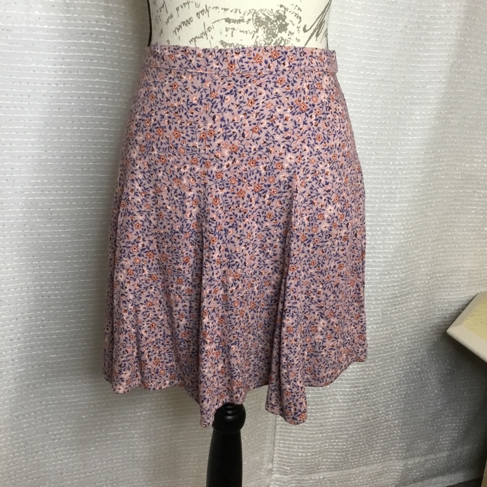 American Eagle Floral Mini Skirt New!